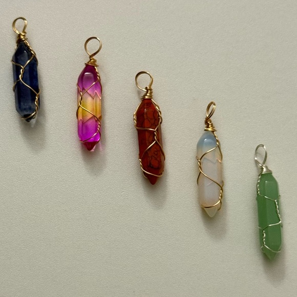 Jewelry - Brand New 5 Lovely Wire-Wrapped Gemstone Necklaces